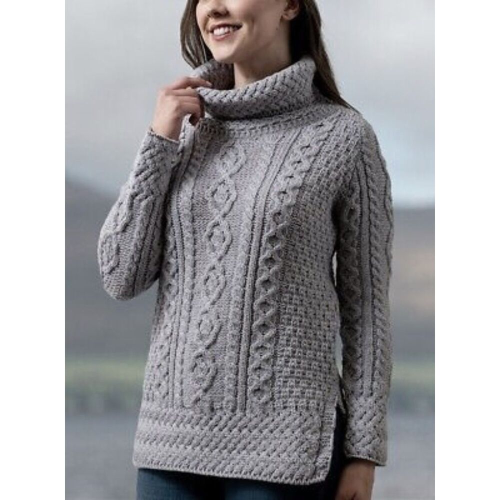 ARAN Woolen Mills Ireland 100% Merino Wool Belclare Roll Neck Sweater - Gray XS